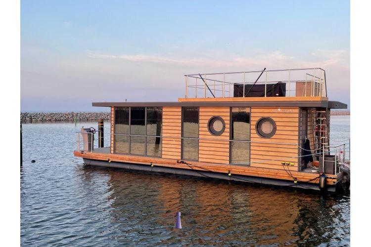 Hausboot Fjord Haven Mit Biosauna In Barth Exterior foto